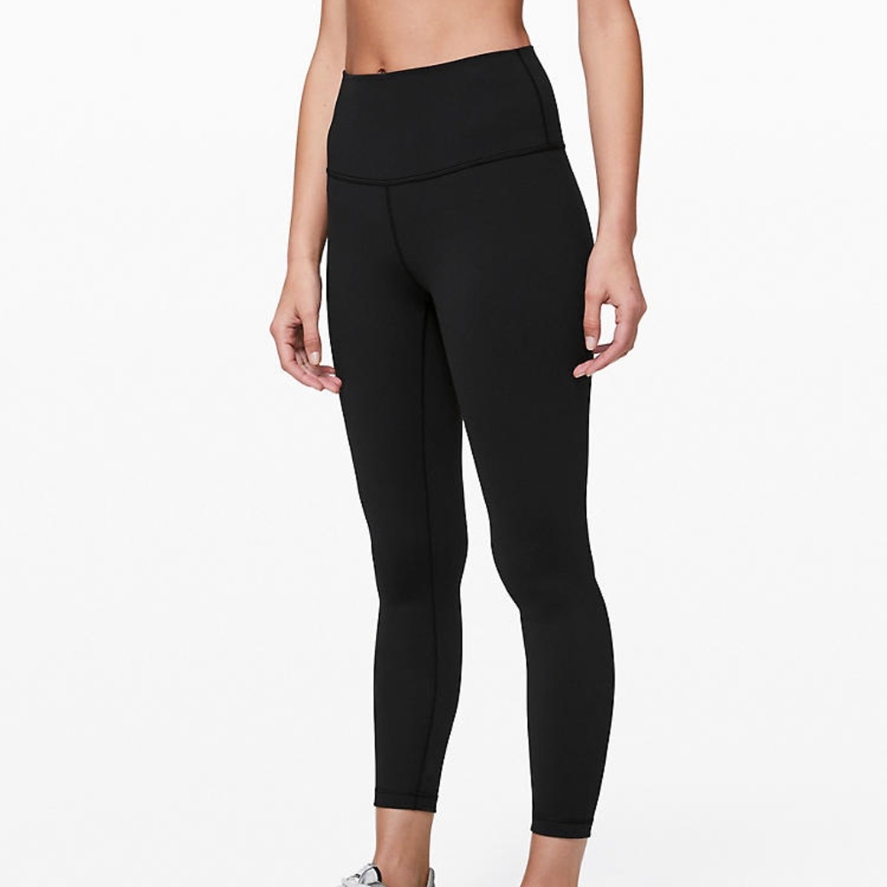 Never Worn Lululemon Black WunderUnder Hi-Rise 25"